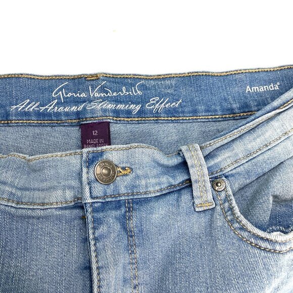 Gloria Vanderbilt Amanda Capri Women's size 12 Light Wash Blue Denim Jeans - Picture 2 of 4